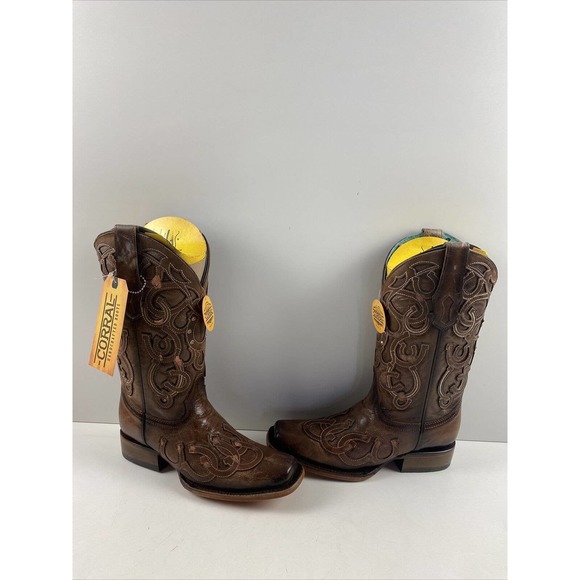 NWOB Corral Horseshoe Overlay & Embroidery & Crystal Square Toe Western Boot 8.5